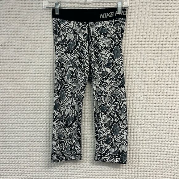 Nike Pro Snakeskin Print Patterned Crop Capri Leggings Women's S - Picture 1 of 5